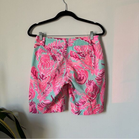 Lilly Pulitzer The Chipper Shorts  in Poolside Blue Lovebirds Size 0 - Picture 3 of 6